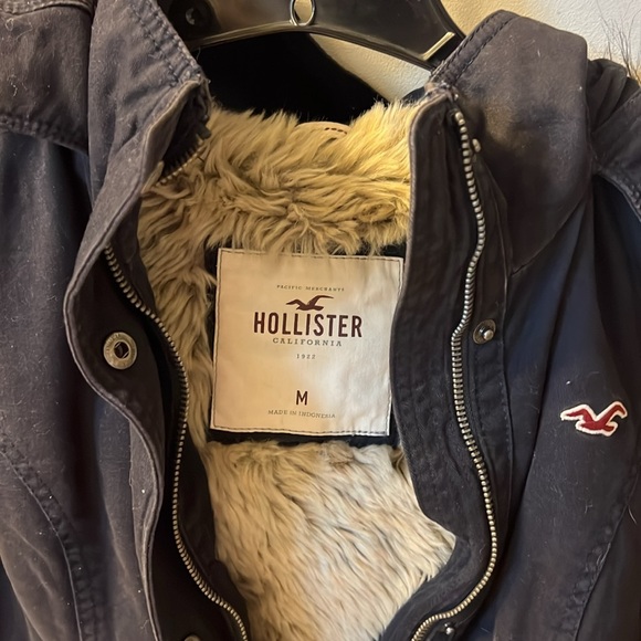 Hollister Pre-Owned Jacket (women) - Picture 6 of 6